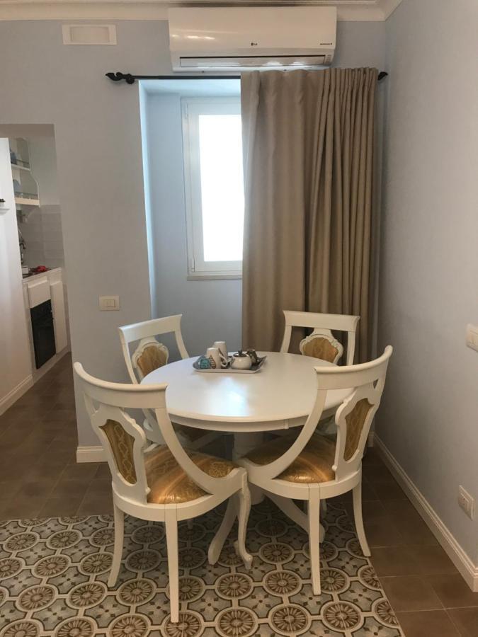 Appartamento Casa di Fló Bari Esterno foto