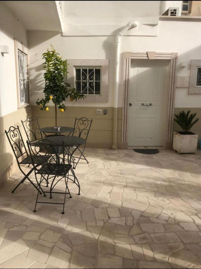 Appartamento Casa di Fló Bari Esterno foto