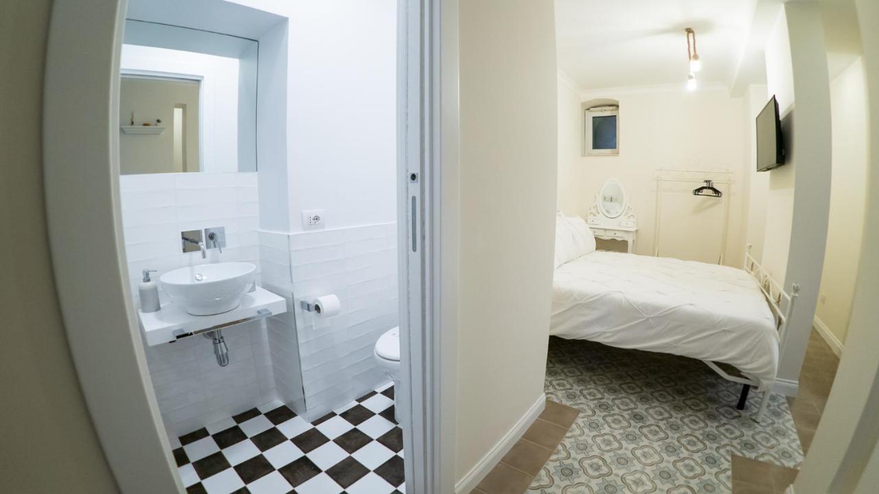 Appartamento Casa di Fló Bari Esterno foto