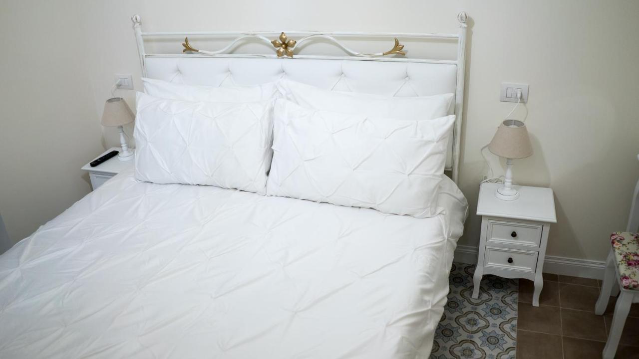 Appartamento Casa di Fló Bari Esterno foto