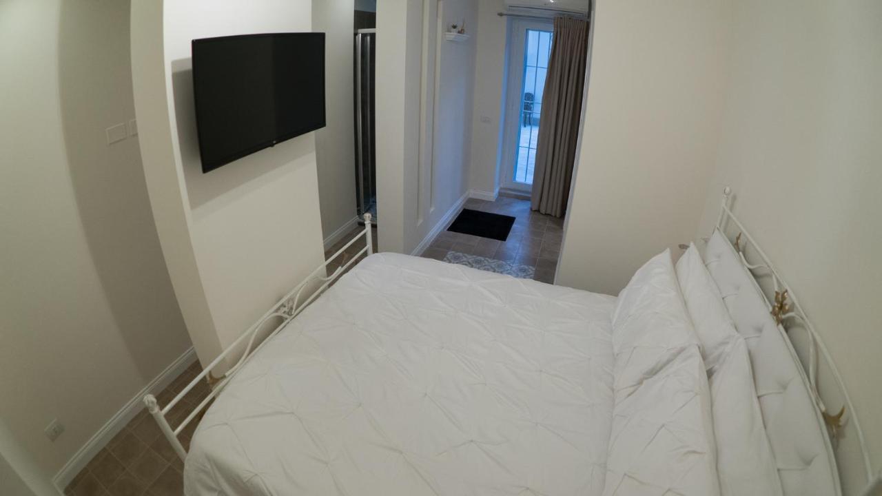 Appartamento Casa di Fló Bari Esterno foto