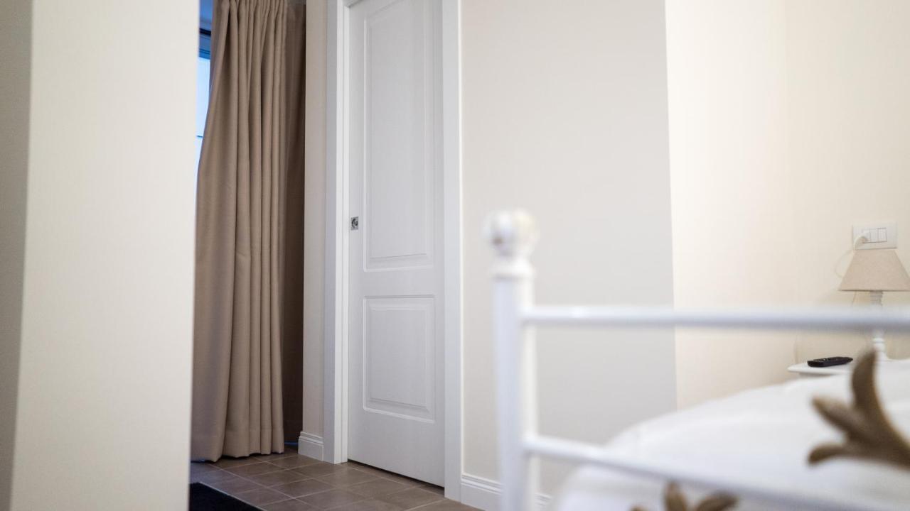 Appartamento Casa di Fló Bari Esterno foto